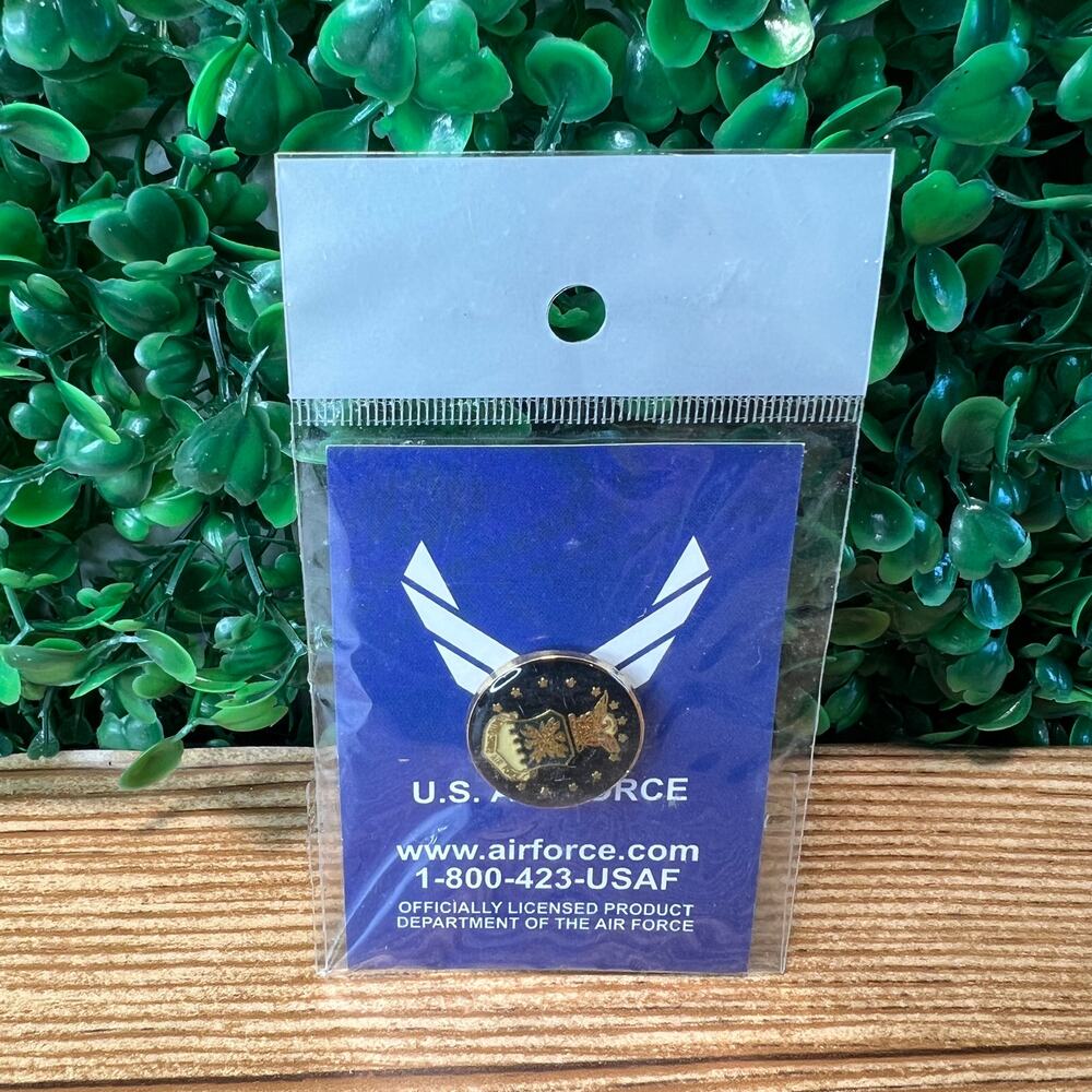 United States Air Force Pin USAF Round New Sealed Hat Cap Shirt Attachment